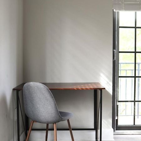 וסט פאלם ביץ' Blackswan - Rosemary Sq - Bohemian Loft With Balcony מראה חיצוני תמונה